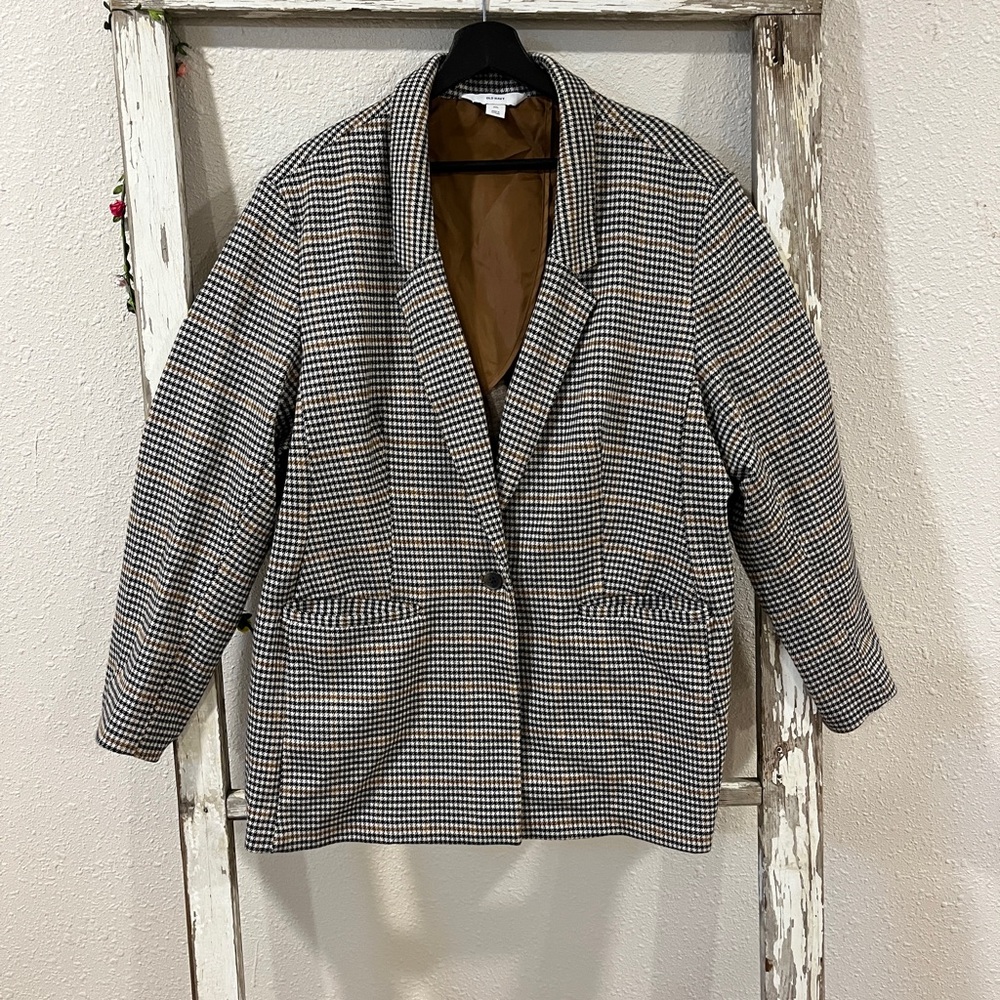 Old Navy Women's Checkered Blazer - Black, White, and Brown